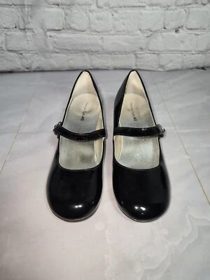 Zapato de tacón de gatito Mary Jane charol negro talla 3,5 American Eagle para niñas Foto 1 de 4