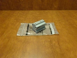 Bosch 16x10 pneumatic cylinder 0822406411 - Picture 1 of 2