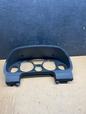 Ободок спидометра приборной панели 2007–2012 GMC Acadia 25811957 от оригинального производителя N2898 DG - Изображение 1 из 4