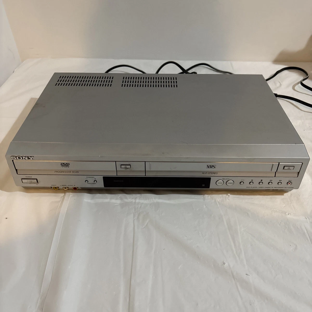 SONY VCDプレーヤー シルバー 310ryVGGiiL.jpg