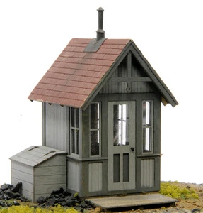 HO SCALE BANTA MODEL WORKS #2065 Crossing Shanty - Picture 1 of 2
