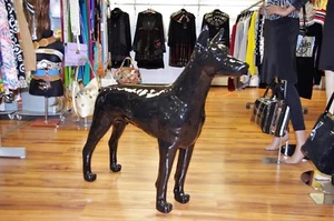 Figura de perro de jardín Dobermann de tamaño natural perro de caza perro de raza lacado figuras de animales - Imagen 1 de 8