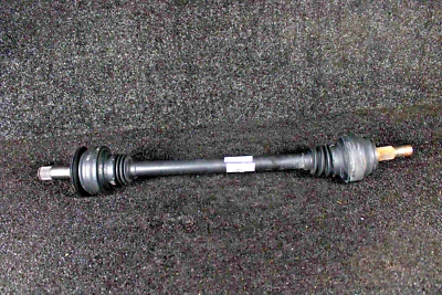 MERCEDES C63 AMG Axle Shaft Rear Right RH 4.0L A2053500914 2017 2021 OEM Foto 1 de 4
