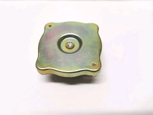 TAPPO RADIATORE AUTO FIAT 850 - 124 - 900 PANDA RITMO UNO ORIGINALE DELL'EPOCA - Picture 1 of 6