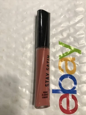 Color de labios líquido satinado RIMMEL 210 IT GIRL sin sellar nuevo sin caja Foto 1 de 3