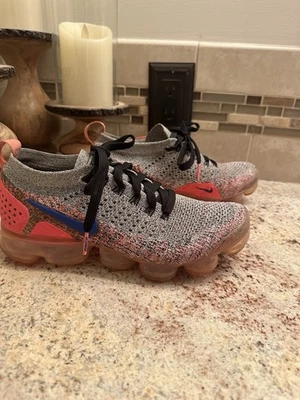 Mujer Nike Air VaporMax Flyknit Gris Blanco Talla 8.5 Foto 1 de 4