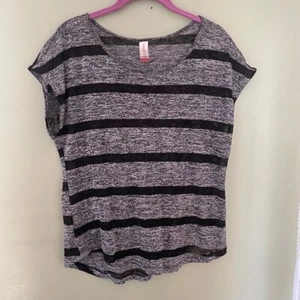 No boundaries striped heathered blouse - Picture 1 of 6