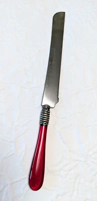 布加迪Vietri蛋糕刀意大利珍珠红色手柄不锈钢7英寸刀片二手状况完好 — 第 1/4 张图片
