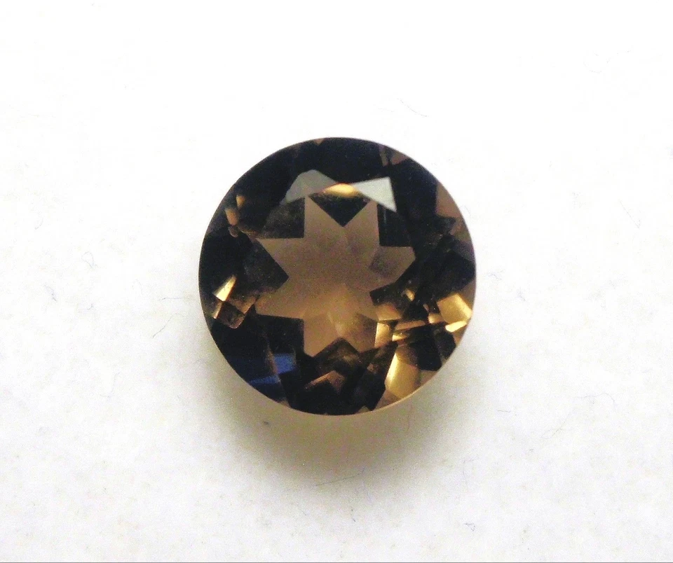 VERY NICE 6 mm ROUND CUT SMOKEY QUARTZ BRAZIL - Image 1 of 1