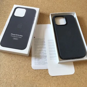 Coque Apple iPhone 15 Pro Max FineWoven avec MagSafe - Noir - Authentique - Photo 1 sur 11