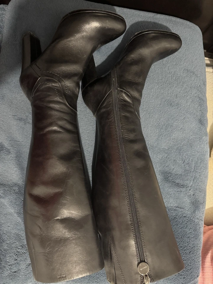 Botas de mujer talla 9 Geox charol italiano Foto 1 de 4