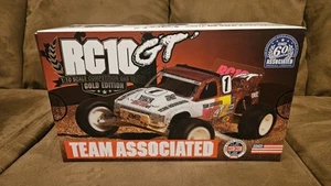 NEW IN BOX! Team Associated 7066 Nitro RC10GT Classic 1/10 Scale Truck - READ! - Picture 1 of 11
