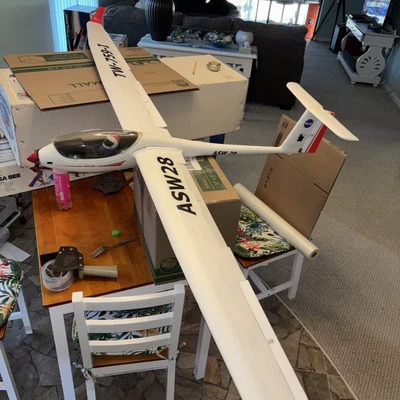 ASW 28. RC. Планер с электродвигателем - Изображение 1 из 4