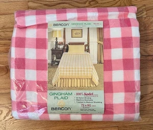 NEU VTG Leuchtfeuer Decke Rosa Weiß Gingham Waffel Nylon Borte 72X90 VOLL/ZWILLING - Bild 1 von 7