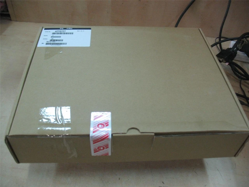 IBM Original Lenovo Genuine ThinkPad 42T0727 14.1" LCD for Laptop T410 T410i - Image 1 of 1