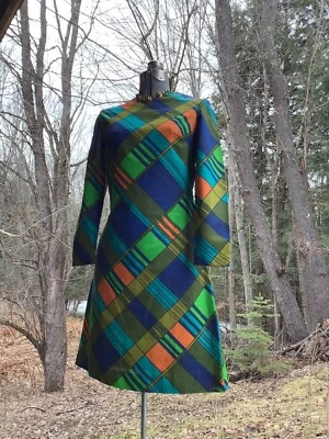 Vintage 1970’s Sassy Boho Mod Cotton Blend Vivid Bright Dress 34-30-36  Fab! - Image 1 of 4