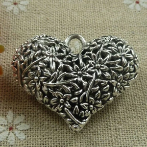 Envío Gratuito 8 piezas Colgante Dijes Corazón Flor Sólida Tibetana 42x33mm L-1729 - Imagen 1 de 4