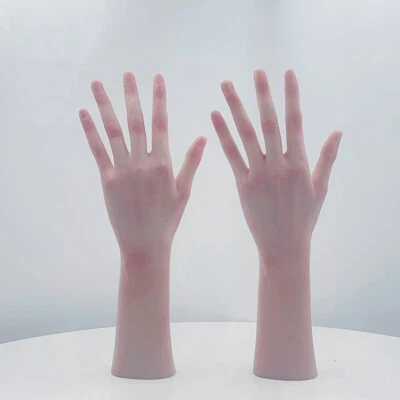 Modelo Silicona Mujer Mano Derecha Modelo Flexible Mano Realista para Anillos Joyería Foto 1 de 4