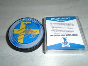 Jakob Silfverberg Signed Team Sweden Hockey Puck Autographed Beckett BAS COA 1A - Picture 1 of 4