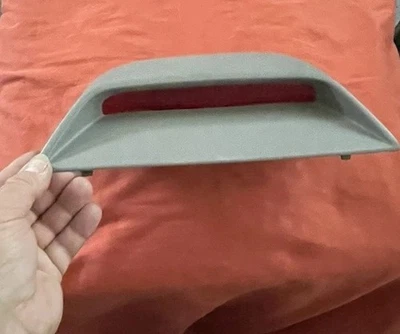 Tercera luz de freno lámpara sedán gris 8279 Toyota Camry 2002 2003 2004 2005 2006 Foto 1 de 4