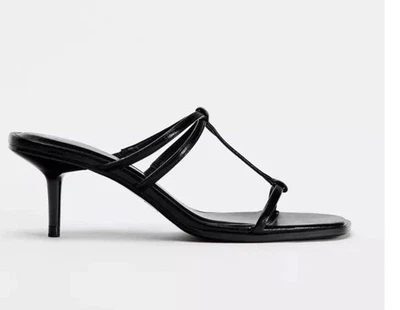 Zapatos Zara/Sandalias de tiras/8,5/39 Negro/Tacón de aguja/Cómodo Simplicidad  Foto 1 de 4