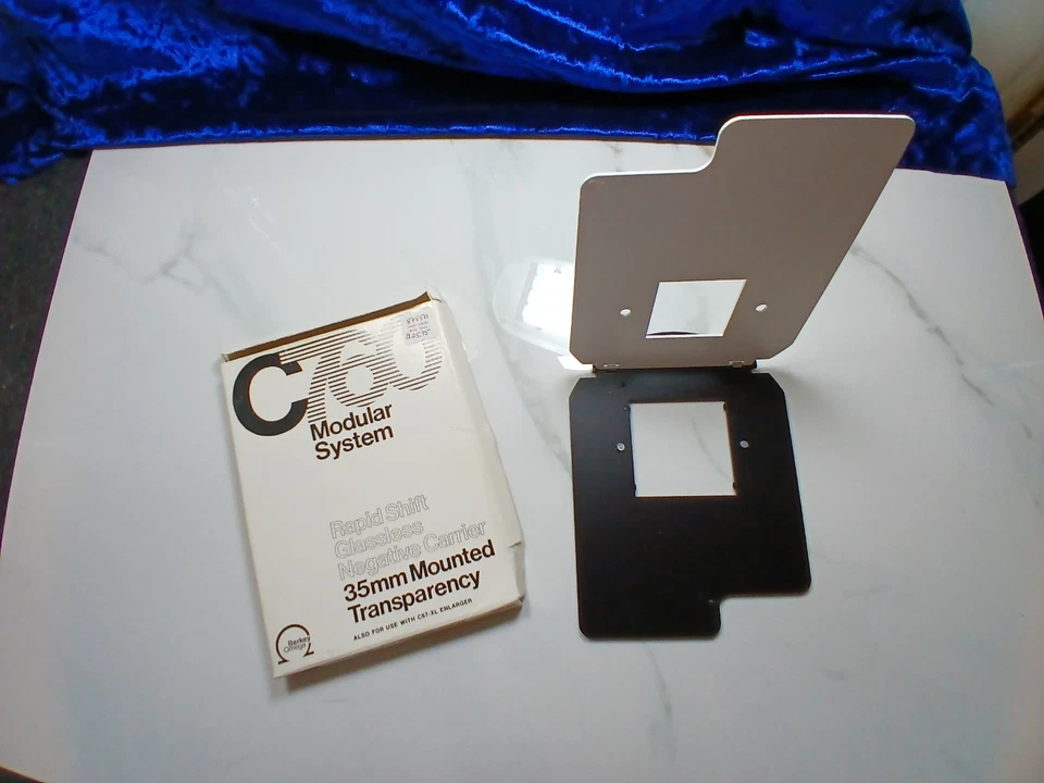 C67 c760 2x2" Soporte Deslizante Montado con Caja Original. DIAPOSITIVAS Experiment en blanco y negro  Foto 1 de 4