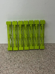 7 LEGO Lime Supports 58827 2x2x10 Girder Triangular Vertical Type 3 - Picture 1 of 1