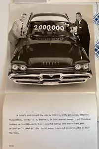 7 fotos de prensa DeSoto 1956 raras/guía eléctrica Mopar/paquete de lista de piezas de resortes - Imagen 1 de 24