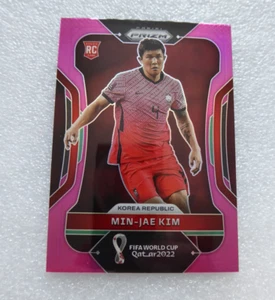 2022 Panini Prizm World Cup Qatar Pink Kim Min-jae #137 Rookie RC - Bild 1 von 2