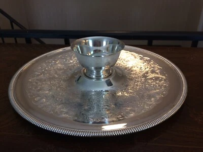 Bandeja para servir plato Chip N Dip vintage grabada WM Rogers plateada con tazón Foto 1 de 4