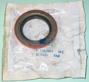 1963-1970 Buick Wildcat Electra Riviera NOS pinion seal 1382664 - Picture 1 of 1
