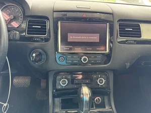 Info-GPS-TV Screen Display Fits 11-14 TOUAREG 1103708 - Picture 1 of 15