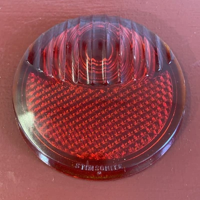 Buick 1933 lente de luz trasera de vidrio rojo Foto 1 de 4