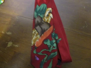 Uniformes para ti, corbata roja con verduras, ¡gran corbata para un restaurante! - Imagen 1 de 5