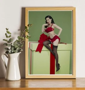 Dita Von Teese Professional Photograph Photo :: 12"X8" - Picture 1 of 2