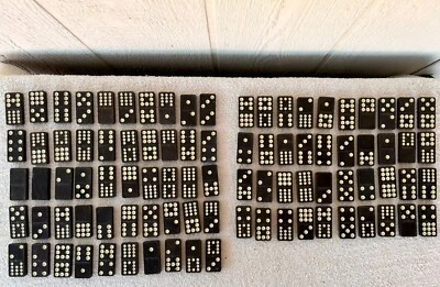 Juego De Colección Parker Brothers Eagle Dominó Madera Negra 90 Piezas Foto 1 de 4