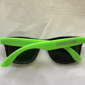Color Vibe Sun Glasses - Picture 1 of 2