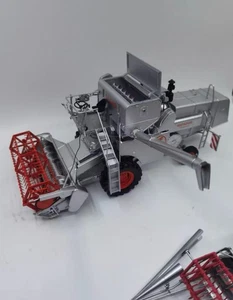UH 1：32 CLAAS MATADOR GⅠGANT - Picture 1 of 2