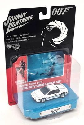 Johnny Lightning 1/64 Lotus Esprit S1 Spy Who Loved Me James Bond 007 Diorama - Image 1 of 4