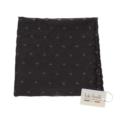 Cuadrado de bolsillo Italo Ferretti nuevo con etiquetas de una sola cara en negro con lana/seda dorada de 24 quilates Foto 1 de 4