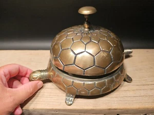 7 Zoll große antike Vintage-Stil Messing Schildkröte Tisch oder Boden Schreibtischglocke - Bild 1 von 12