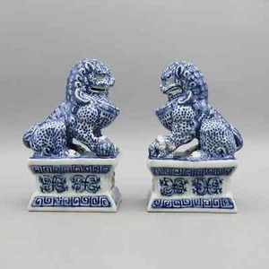 Hand Painted Ceramic Foo Dogs,Guardian Lions, Blue and White Ceramics - Picture 1 of 6