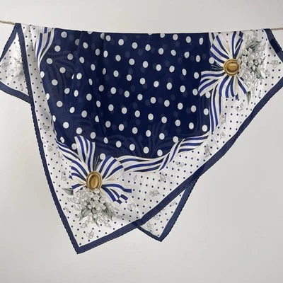 26"x26"Blue Dots Flowers Print Pure Mulberry Crepe Silk12momme Scarf 65X65cm5-20 - Image 1 of 4
