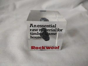 Vintage ROCKWOOL Acrylic Paperweight Perspex Cube - Foto 1 di 5