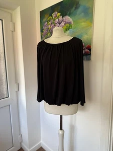 Nine West Jeans Black Blouse M Medium Long Sleeve Gold Back Detail - Picture 1 of 6