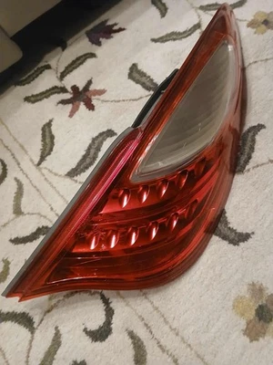 2007-2008 Toyota Solara Right Passenger Side Tail Light Assembly Right Lamp OEM - Image 1 of 4