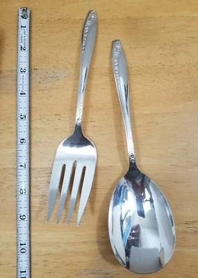 CAZUELA DE MEDIADOS DE SIGLO DE COLECCIÓN 1953 STARLIGHT 🌠 PLATEADA 🥘 CUCHARA Y CARNE🥩 TENEDOR  Foto 1 de 4