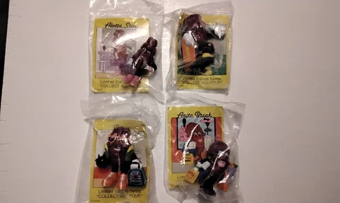 1991 Vintage Hardees figurines lot of 4 California Raisins Limited Edition NITP Cover