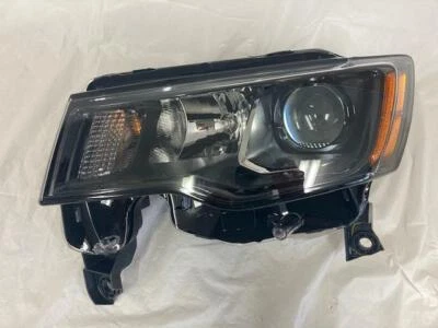 Lámpara halógena izquierda del lado del conductor OEM 2016-2021 Jeep Grand Cherokee LH  Foto 1 de 4