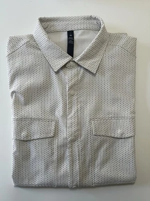 Lululemon Long Sleeve Button Up Shirt, Large - 96% Polyester 4% Xtra Life Lycra - Image 1 of 2